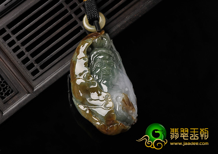 糯冰种三彩缅甸翡翠A货渔翁挂件