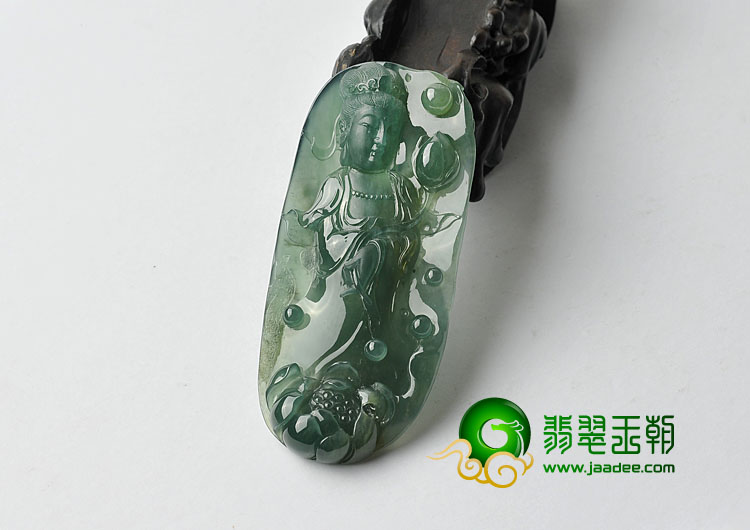 冰种油青缅甸翡翠A货站观音挂件