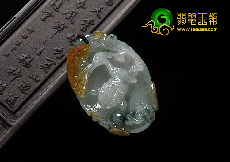 冰种三彩缅甸翡翠A货一路连科挂件