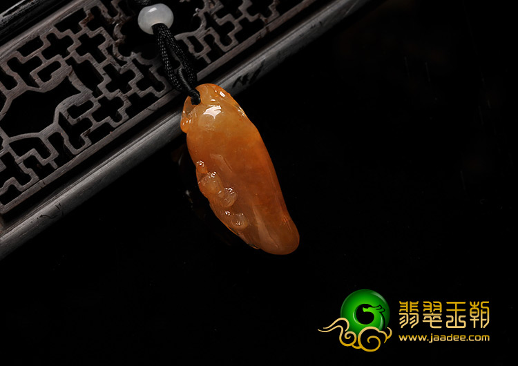 糯冰种红黄翡缅甸翡翠A货福瓜挂件