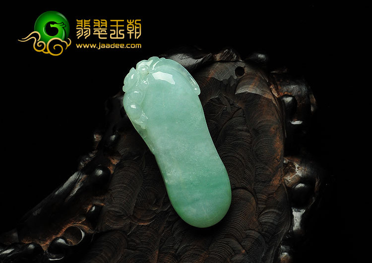 糯冰种晴水缅甸翡翠A货福瓜挂件