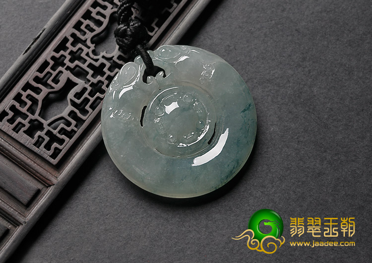 冰种飘花缅甸翡翠A货双龙如意挂件