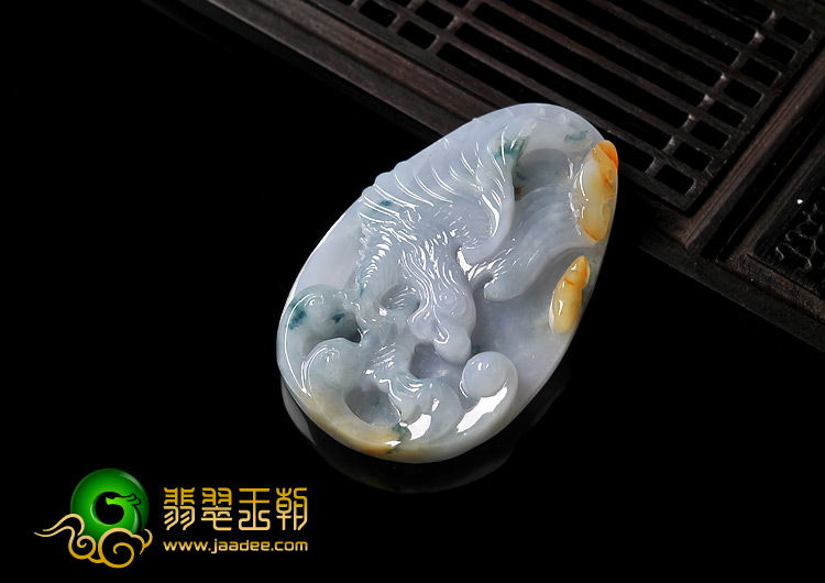 糯冰种三彩缅甸翡翠A货大展鸿图挂件