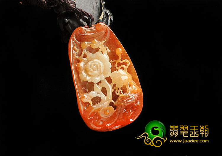 糯冰种红翡缅甸翡翠A货花开富贵挂件