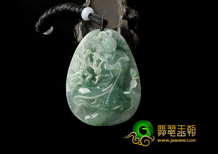 冰种晴水缅甸翡翠A货踏雪寻梅挂件