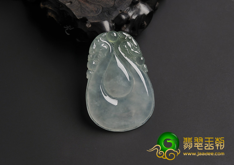 冰种晴水缅甸翡翠A货双龙如意挂件