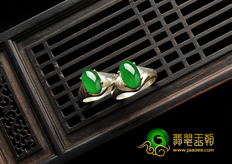 冰种阳绿满绿缅甸翡翠A货戒面（一批走）