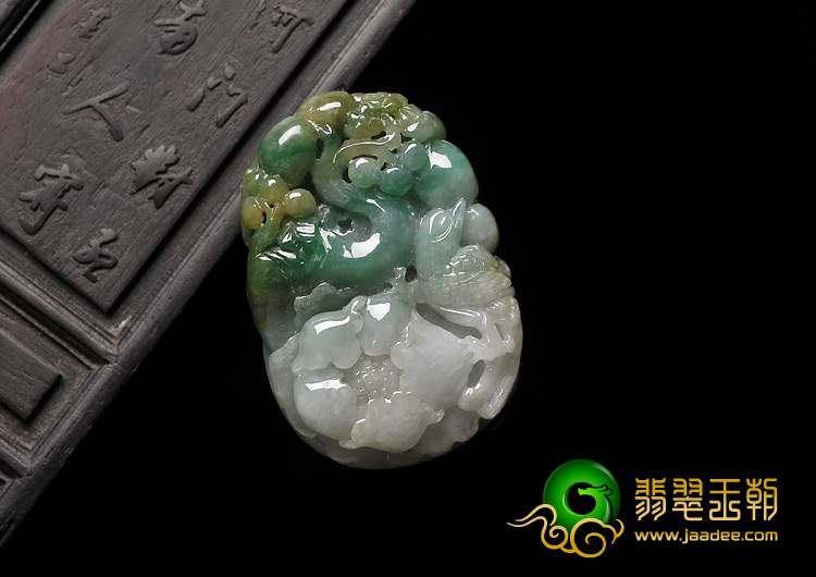 糯冰种黄加绿缅甸翡翠A货富贵花开挂件