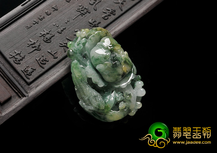 糯冰种黄加绿缅甸翡翠A货富贵花开挂件
