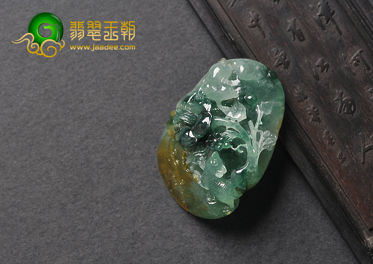 冰种飘花带黄翡缅甸翡翠A货玉鼠运财挂件