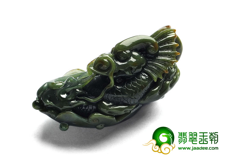糯冰种油青缅甸翡翠A货龙头鱼挂件