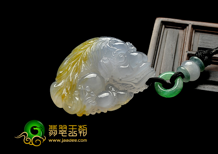 冰种淡紫罗兰黄翡缅甸翡翠A货貔貅手玩件