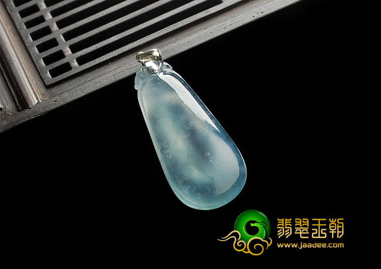 冰玻种晴水缅甸翡翠A货福瓜挂件