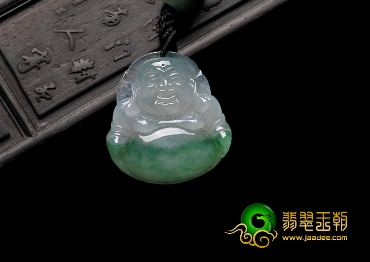 冰种翠色缅甸翡翠A货玉佛挂件