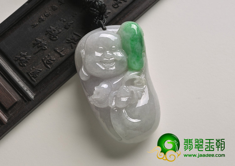 糯冰种淡春带彩缅甸翡翠A货布袋和尚挂件