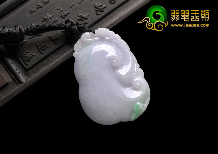 糯冰种春带彩缅甸翡翠A货如意挂件