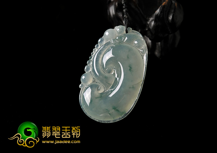 冰种飘花缅甸翡翠A货如意挂件