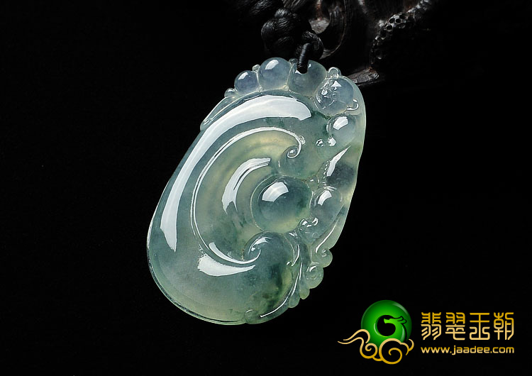 冰种飘花缅甸翡翠A货如意挂件