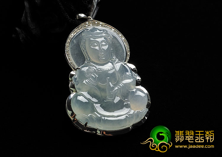 冰种淡晴水缅甸翡翠A货观音胸坠（真金真钻）