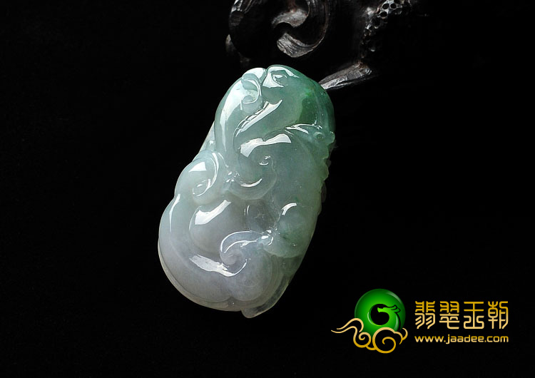 糯冰种淡三彩缅甸翡翠A货神鸟挂件