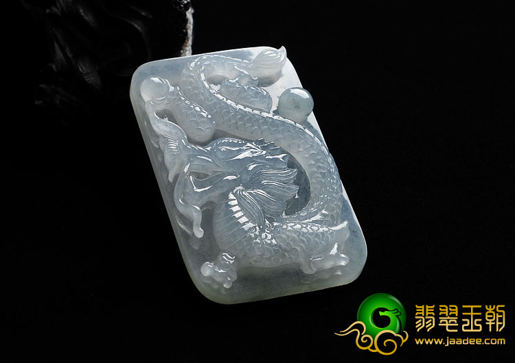 糯冰种晴水缅甸翡翠A货龙牌挂件