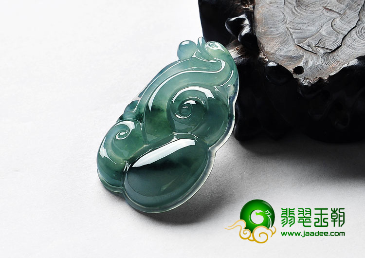 糯冰种晴水飘花缅甸翡翠A货如意挂件