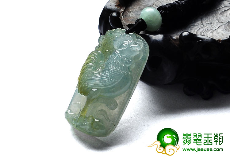 糯冰种晴水淡黄翡缅甸翡翠A货金鸡报晓挂件