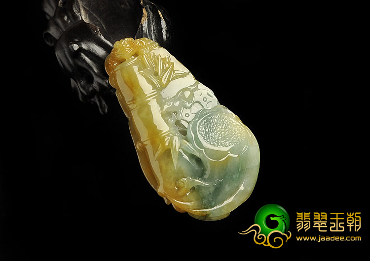 糯冰种黄翡缅甸翡翠A货步步高升挂件