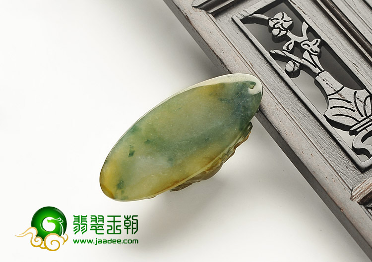 冰种褐黄翡飘花缅甸翡翠A货龙头挂件