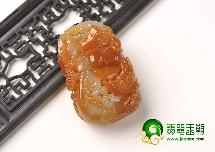 糯冰种红黄翡缅甸翡翠A货富贵花开挂件