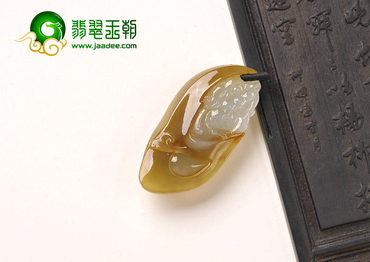 冰种褐黄翡缅甸翡翠A货龙凤呈祥挂件