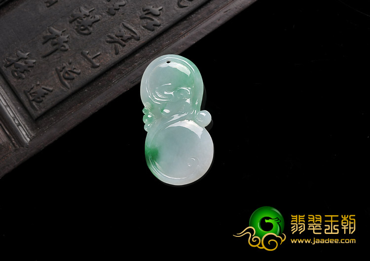 糯冰种翠色缅甸翡翠A货有求必应挂件