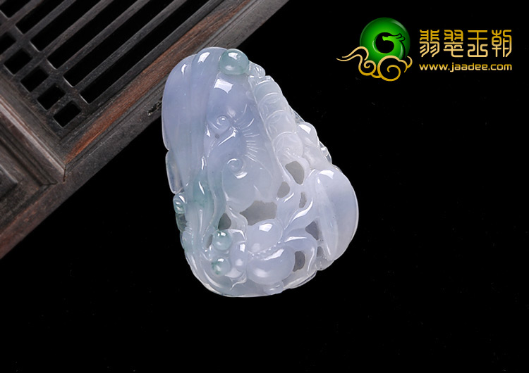 糯冰种紫罗兰缅甸翡翠A货年年有余挂件