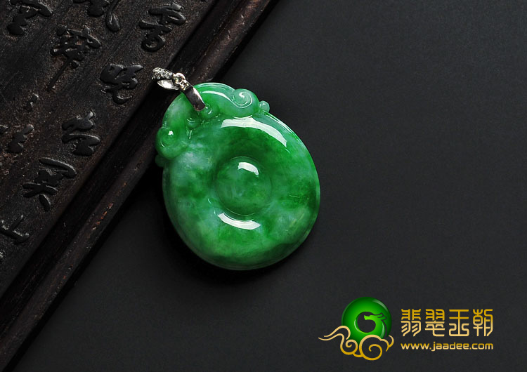 糯冰种翠色缅甸翡翠A货福在眼前挂件