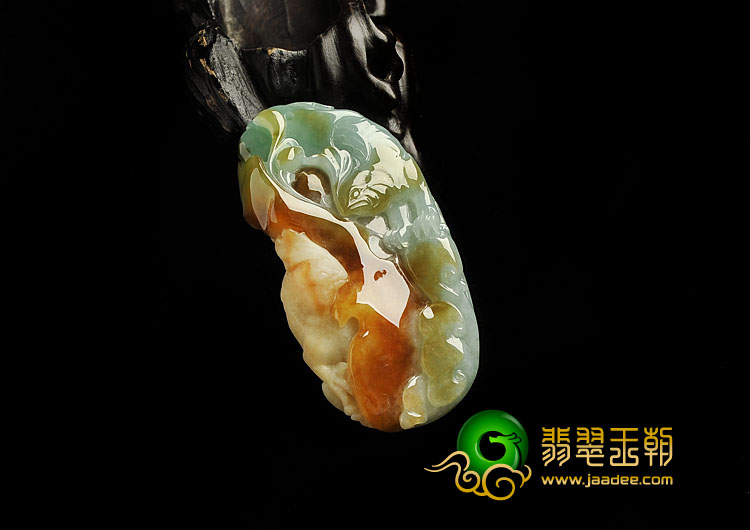 糯冰种三彩缅甸翡翠A货今非昔比挂件