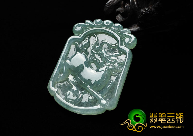 糯冰种晴水缅甸翡翠A货马牌挂件