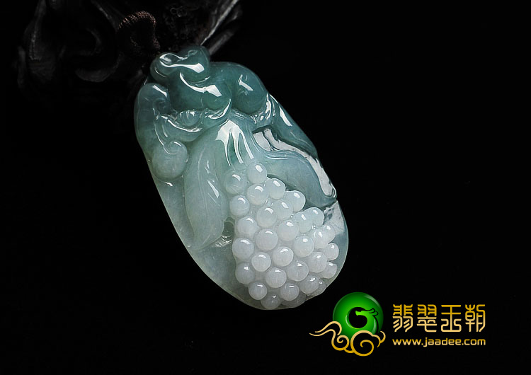 糯冰种晴水缅甸翡翠A货多子多福挂件