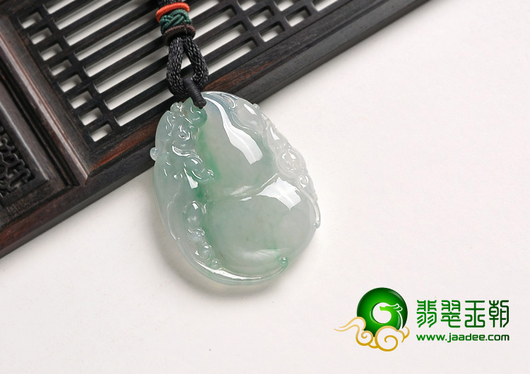 糯冰种晴水缅甸翡翠A货福禄寿挂件