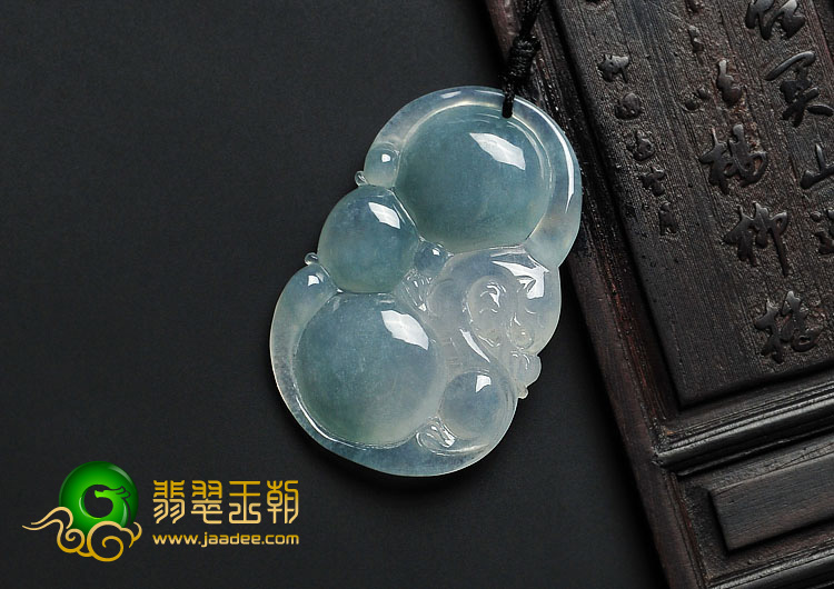 糯冰种晴水缅甸翡翠A货福禄寿挂件