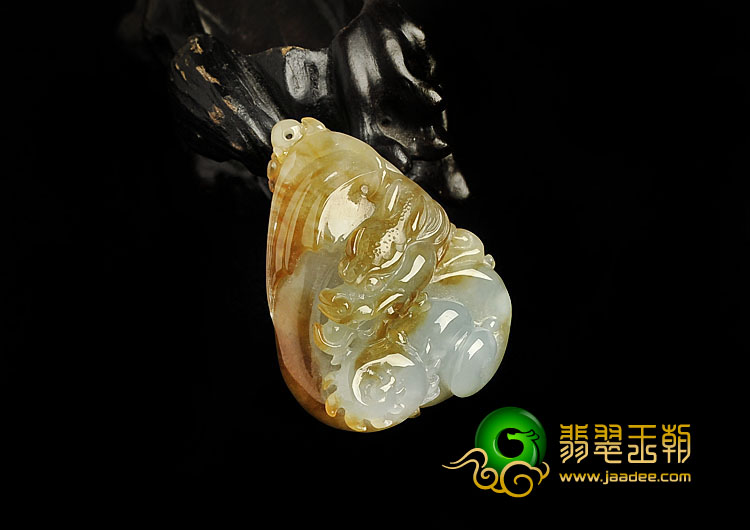 冰种褐黄翡缅甸翡翠A货祥龙如意挂件
