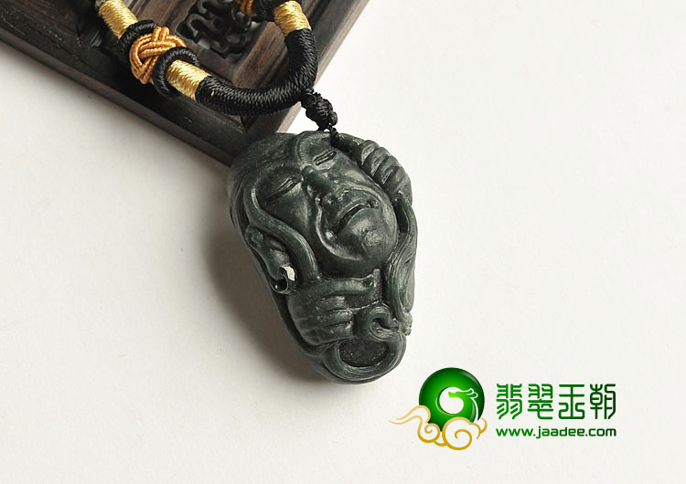细糯种墨翠缅甸翡翠A货长眉罗汉挂件