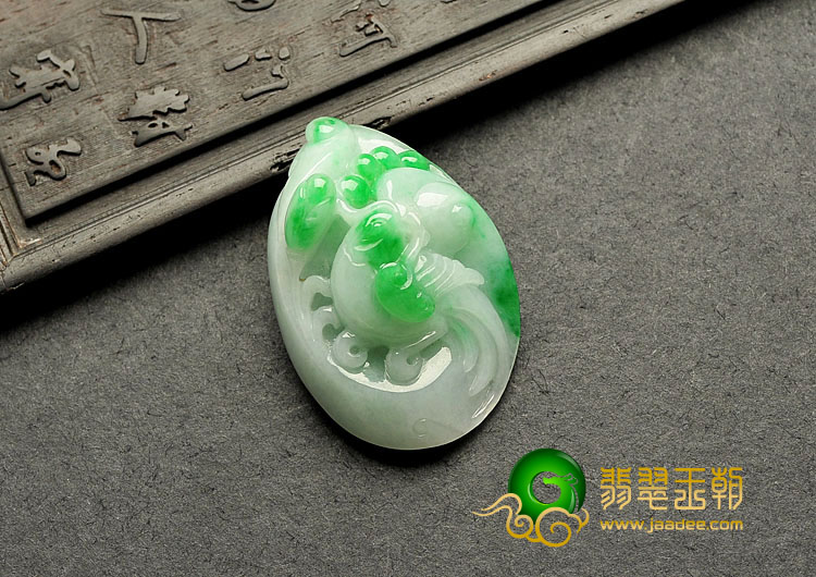 糯冰种飘翠缅甸翡翠A货英明神武挂件