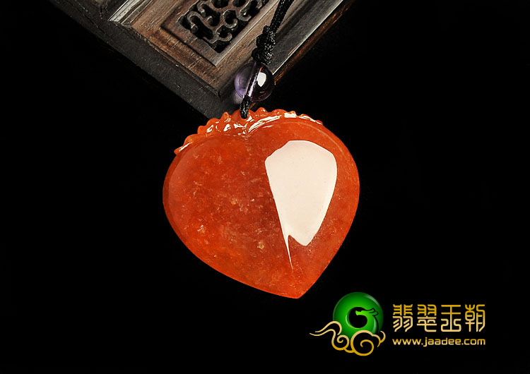 糯冰种红翡缅甸翡翠A货寿桃挂件