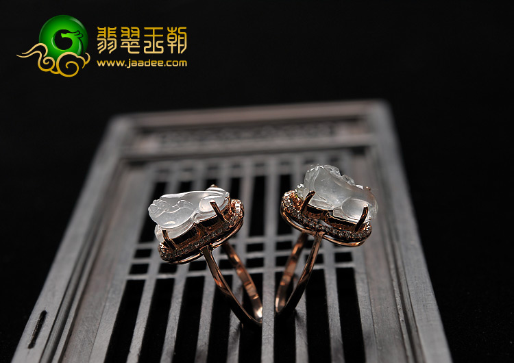 https://jdimg.jaadee.net//images/201209/goods_img/19104_P_1347478256973.jpg