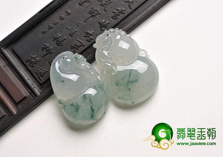 糯冰种飘花缅甸翡翠A货福禄寿挂件（一对）