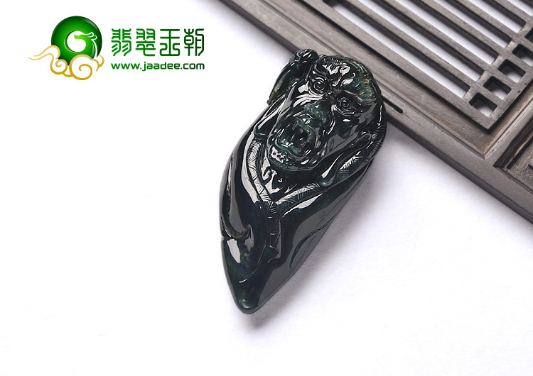 糯冰种油青缅甸翡翠A货罗汉头挂件