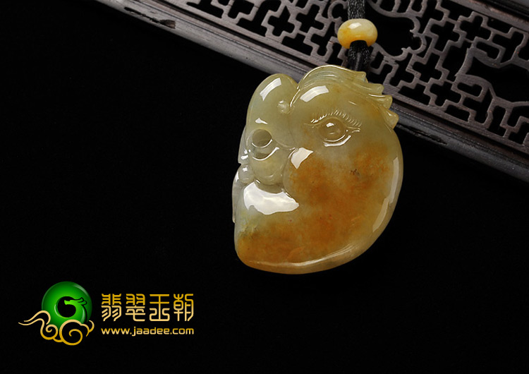 糯冰种黄翡缅甸翡翠A货鹦鹉头挂件