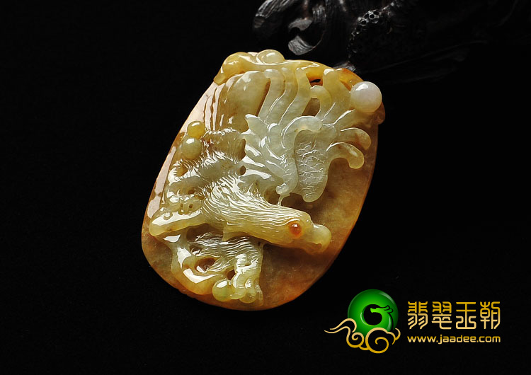 (超值推荐)糯冰种黄翡缅甸翡翠A货大展鸿图挂件