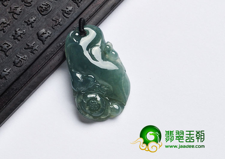 冰种蓝晴水缅甸翡翠A货鸟语花香挂件
