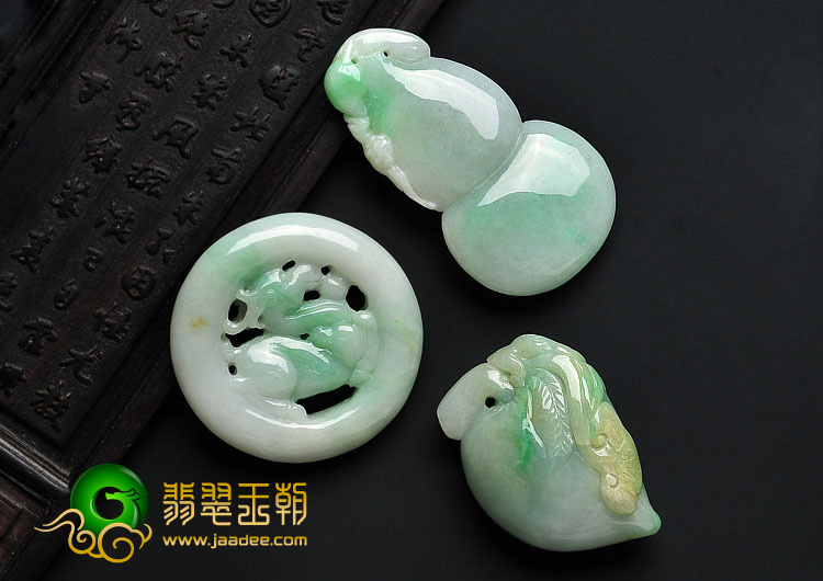 细糯种飘翠缅甸翡翠A货福禄寿三宝挂件（一批走）